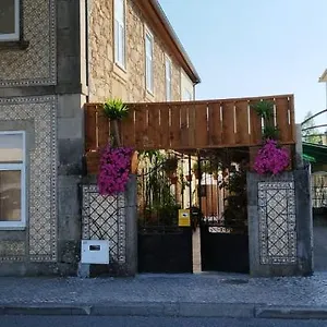  Pensión Garden Place Local